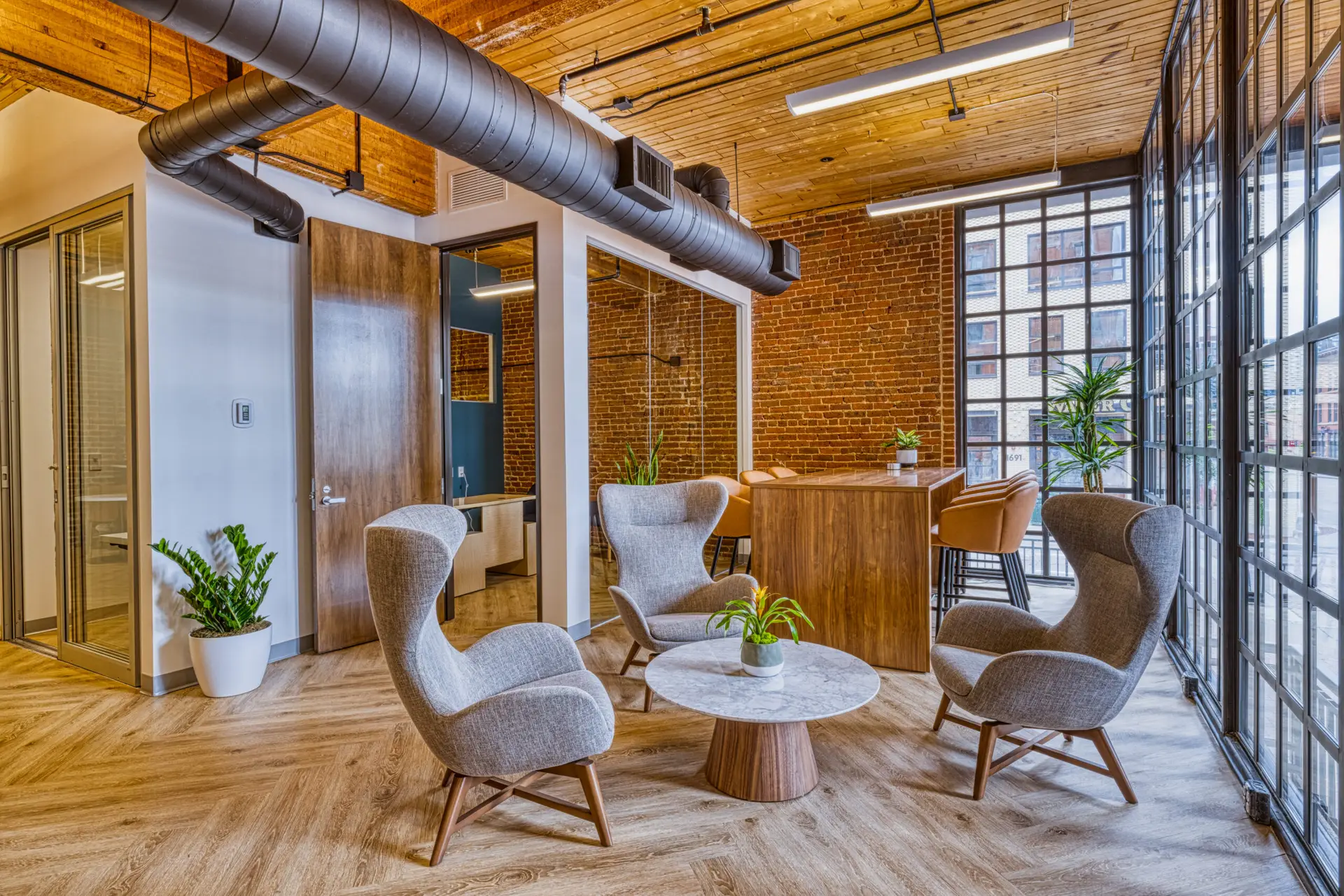 first-american-lounge-area