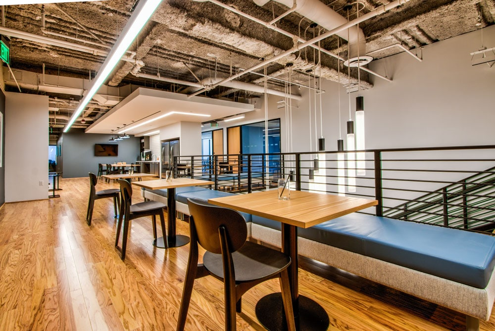 los-angeles-coworking-space-upstairs-booths.webp