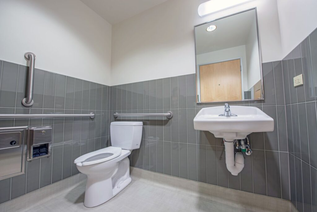 sky-ridge-medical-restroom.webp